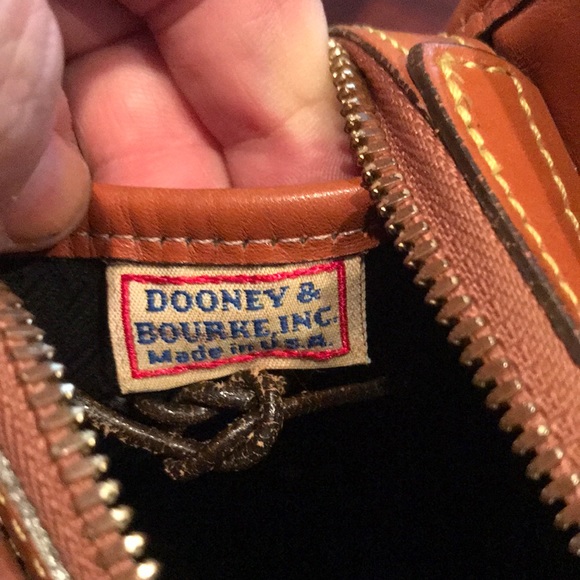 Vintage Dooney And Bourke handbag - Picture 6 of 8